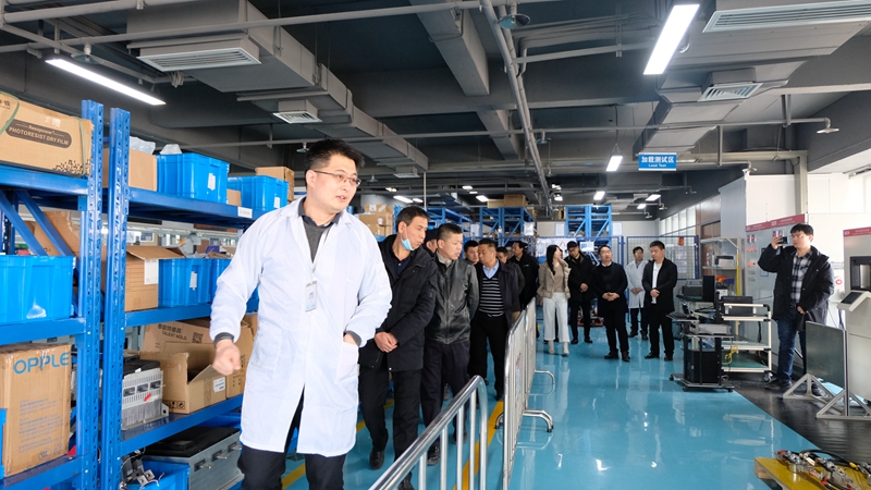 西安理工大学EMBA西安校友会|游艇会电气研习暨2021年迎新年会圆满乐成(图8)